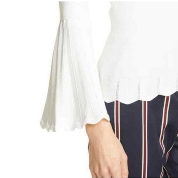 Ted Baker London Emilie Sweater Dramatic Sleeve
Size 2 Small Size 4 to 6 White - Picture 3 of 3